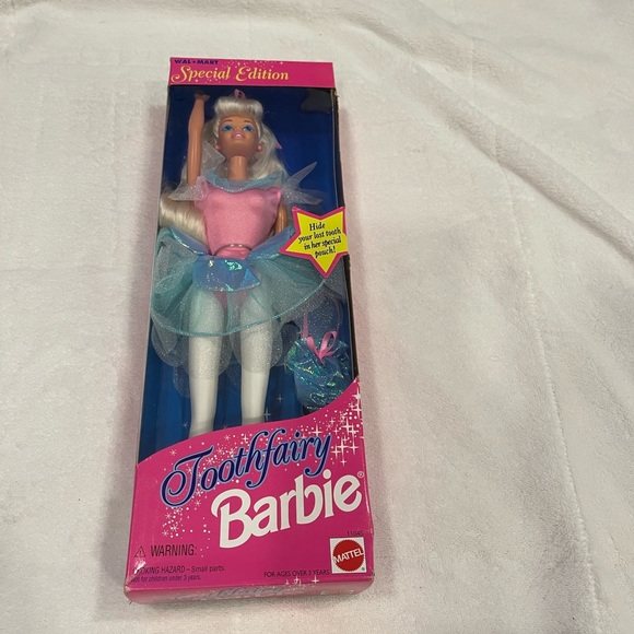 Toothfairy Barbie, 1994 [11645] - Picture 2 of 7